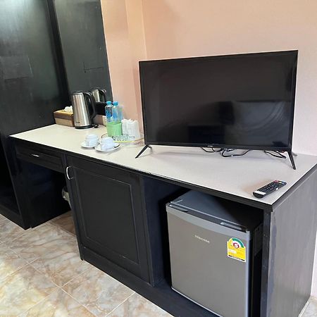 Diamond Beach Resort Ao Nam Mao Екстер'єр фото