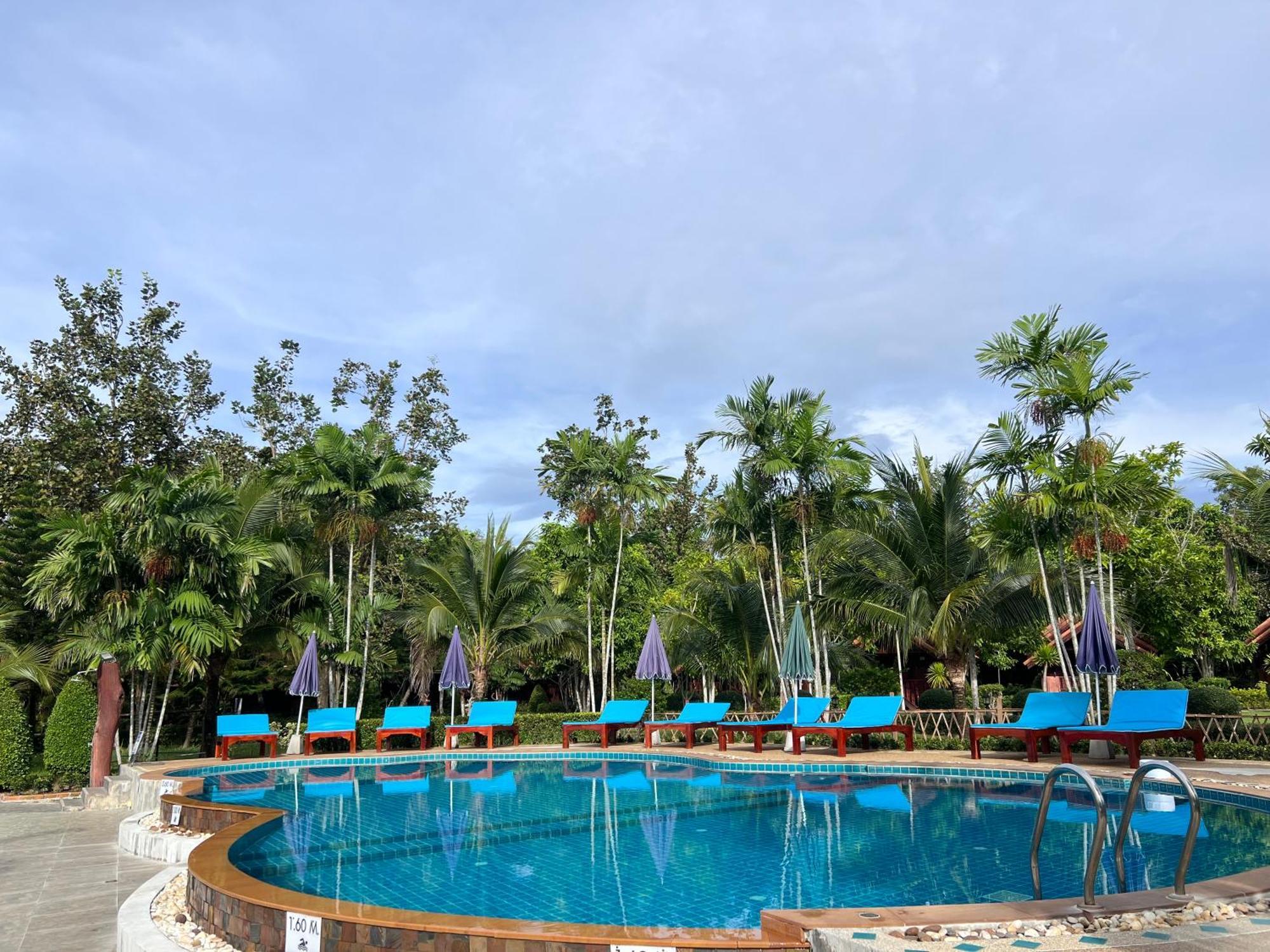 Diamond Beach Resort Ao Nam Mao Екстер'єр фото